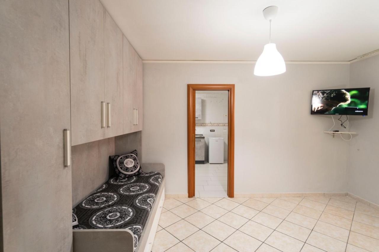 Apartamento Terrazza Sant Antonio Nápoles Exterior foto