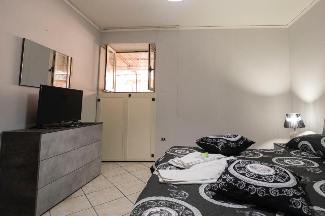 Apartamento Terrazza Sant Antonio Nápoles Exterior foto